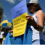 Protesters urge Canada to ‘be brave like Ukraine,’ stick to sanctions in turbine strife