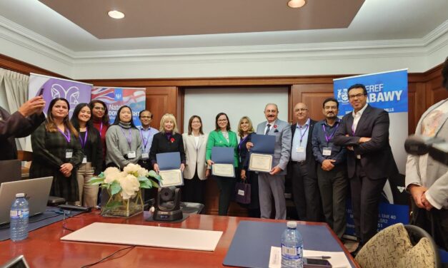 Онтаріо розширює доступ до IVF